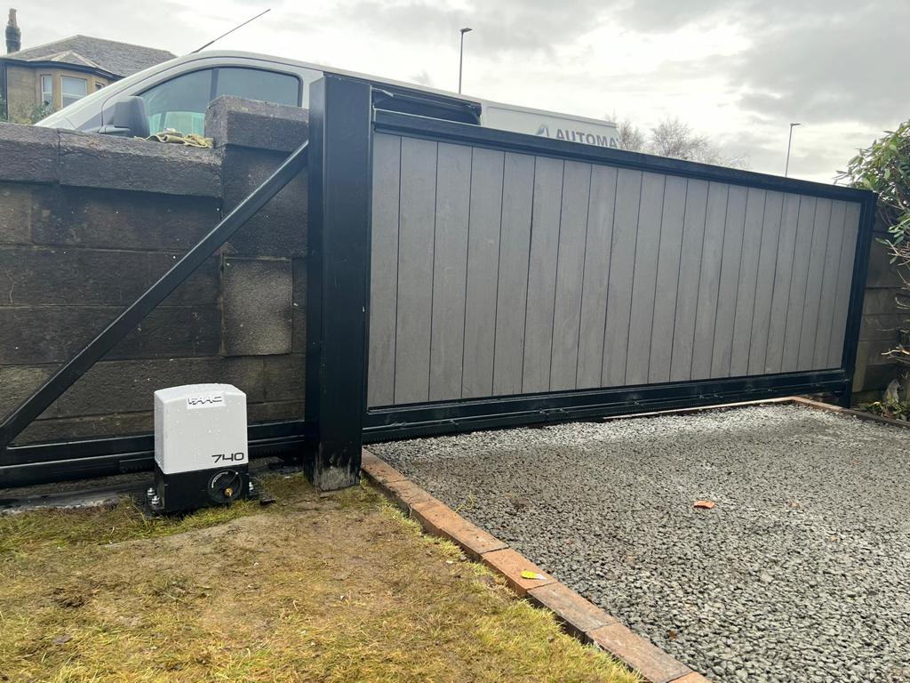Gate Maintenance in Edinburgh